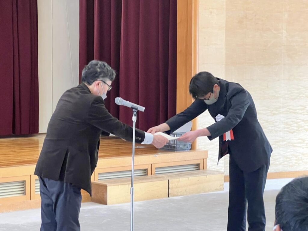 令和4年度滋賀県果樹品評会表彰式で知事賞をいただきました